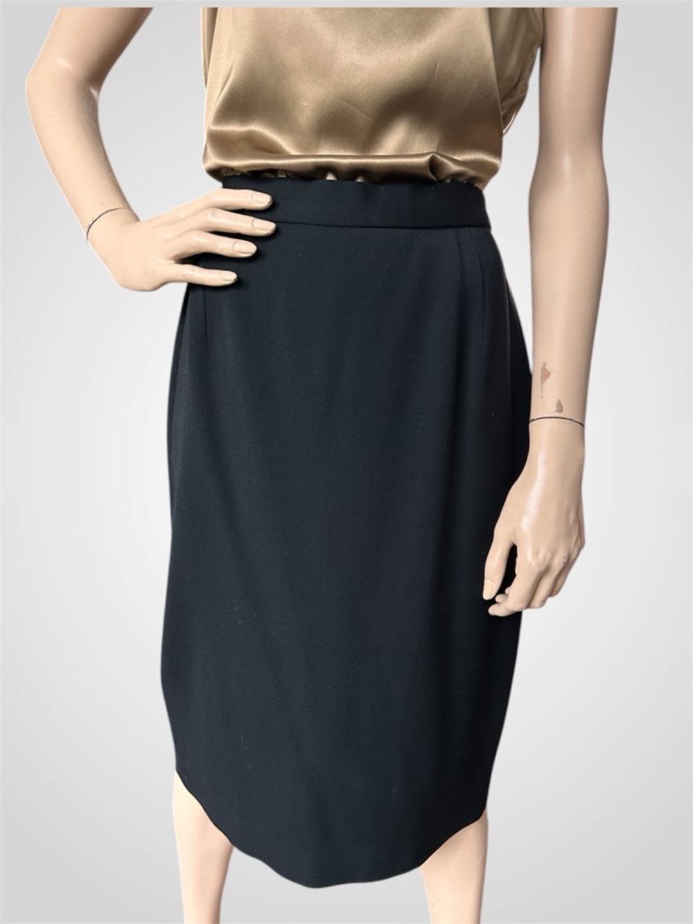 Vintage Donna Karan NY wool pencil skirt